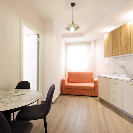 Grandstay Cozy * Durres